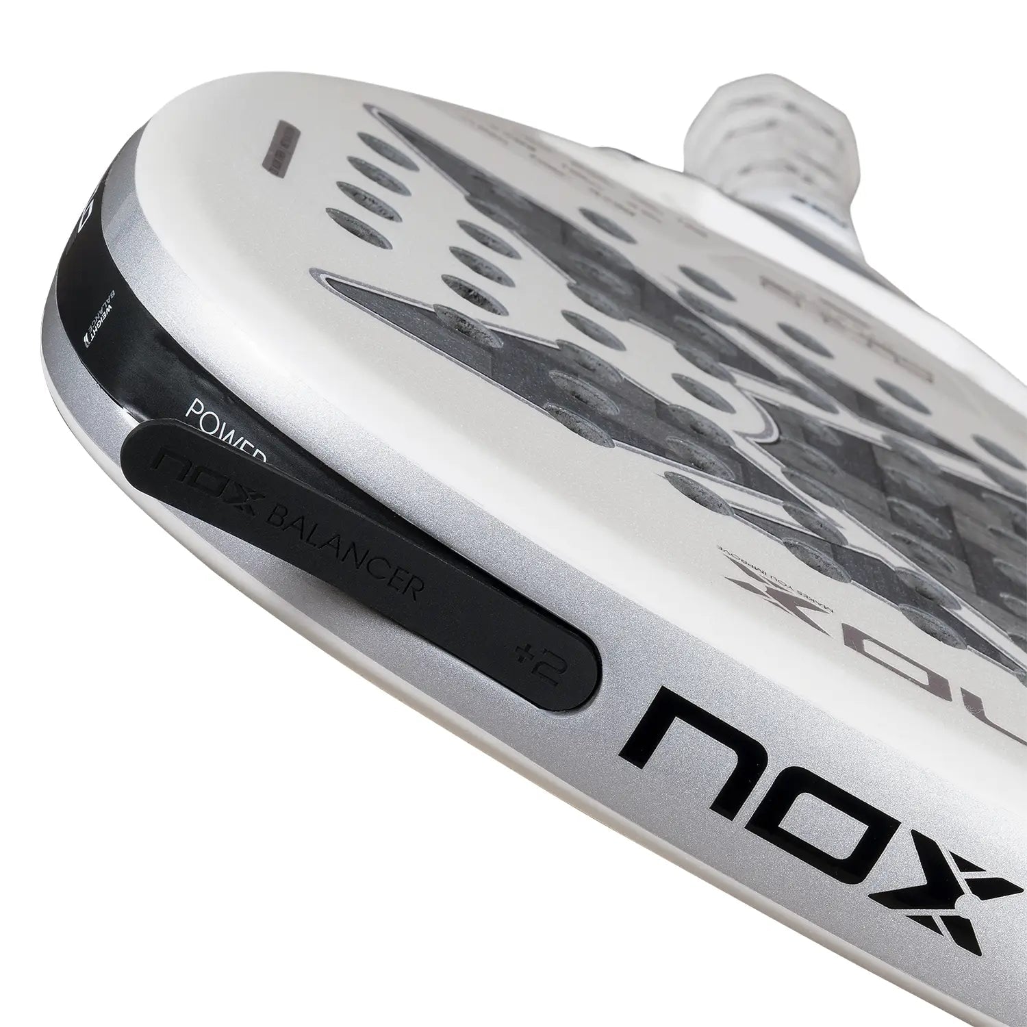 NOX AT10 GENIUS ATTACK 12K ALUM XTREM BY AGUSTÍN TAPIA - Padel Butler